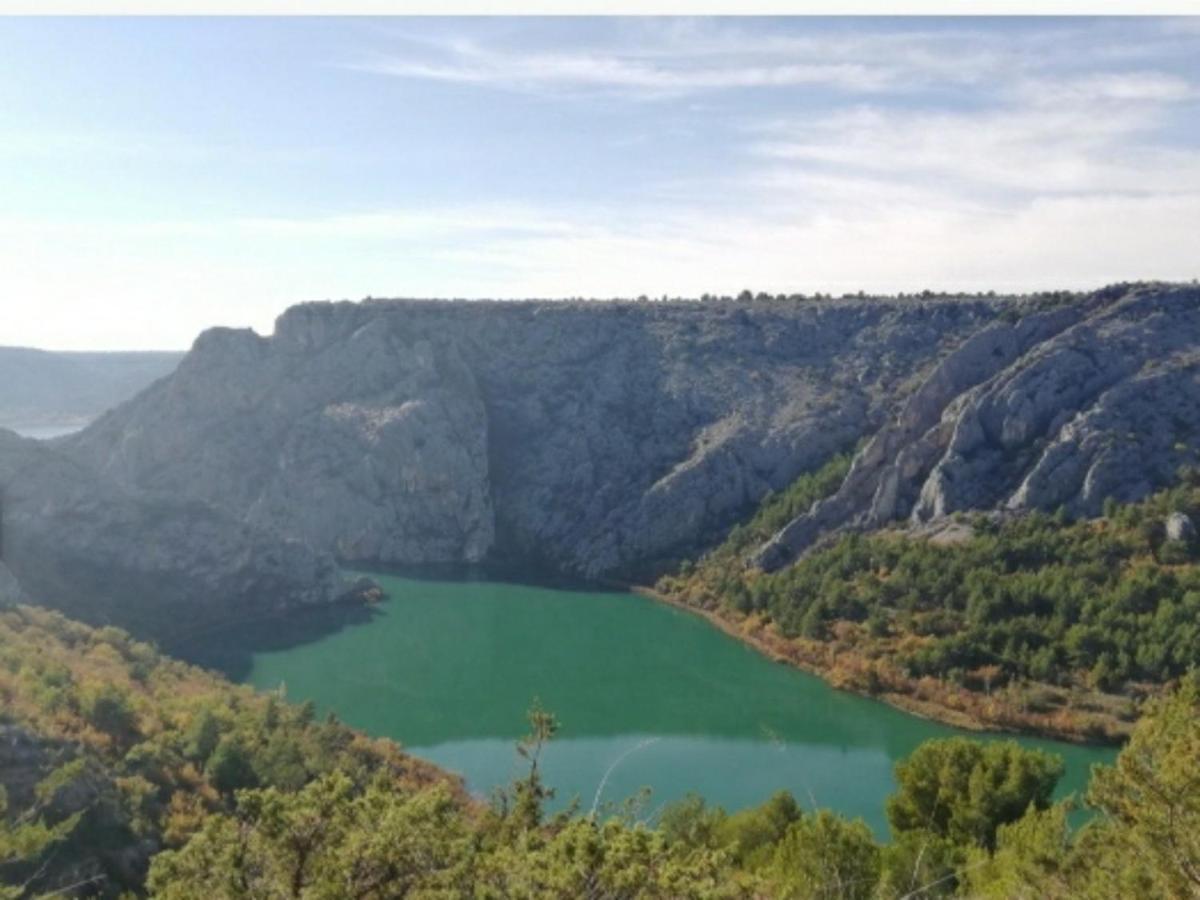 Holiday Home Goga Drniš Zewnętrze zdjęcie